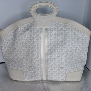 Auth goyard white bag